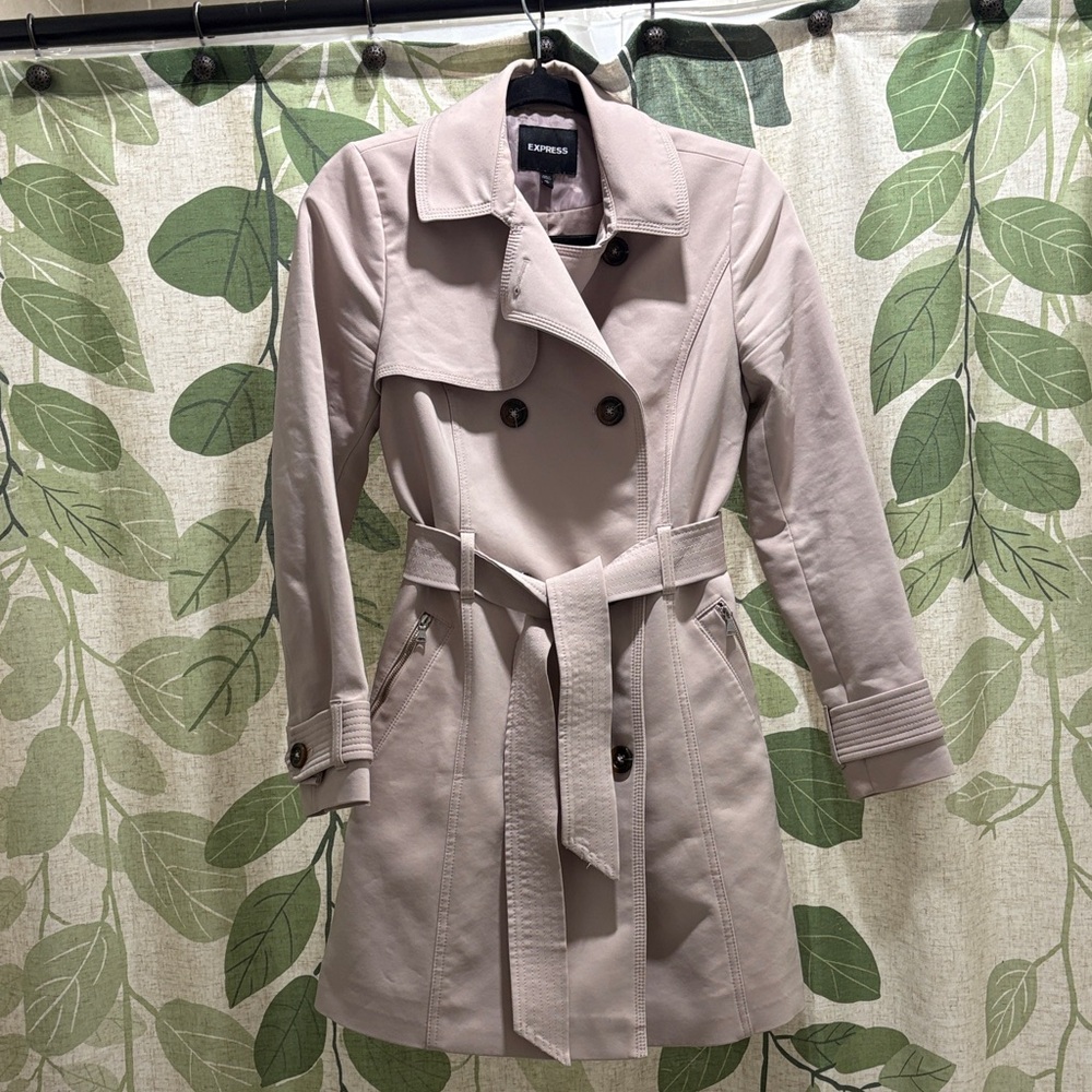 Express Women's Light pink Trench Coat